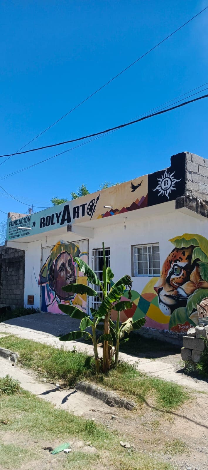 Fundación RolyArt Anuncia Nueva Programación de Talleres para el mes de mayo