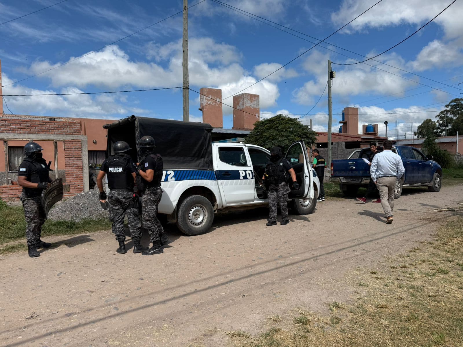 Más allanamientos por amenazas en escuelas jujeñas