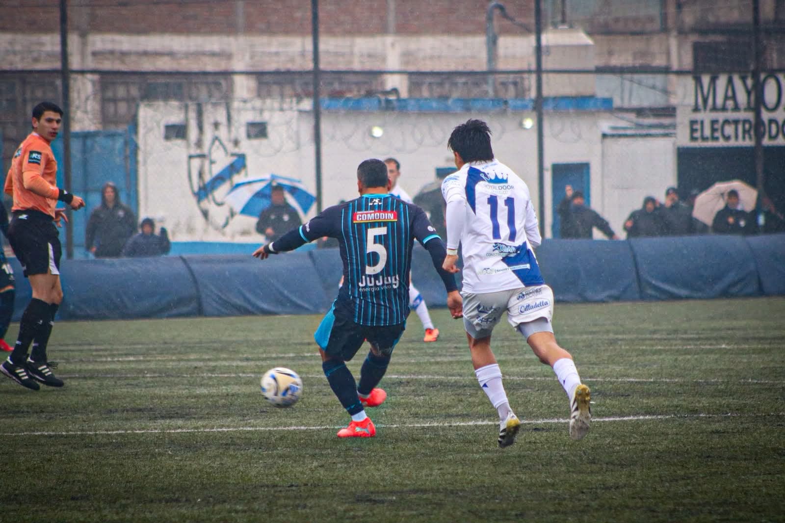 Gimnasia resistió en Libertad, afianzó su liderazgo absoluto y estiró ventajas en la tabla de posiciones