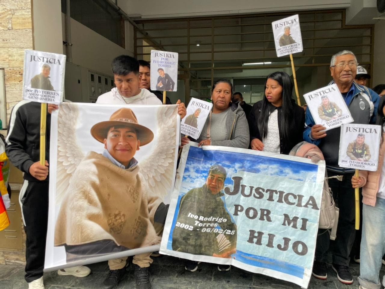 Carlos Espada:  "estamos hablando de una escala penal que va de los 8 a los 25 años de prisión para el gendarme que le quitó la vida a Ivo Torres”
