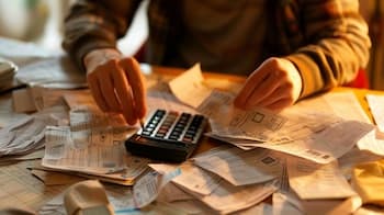 Oficial: la mora de las familias volvió a crecer en mayo y casi triplicó al nivel del año pasado